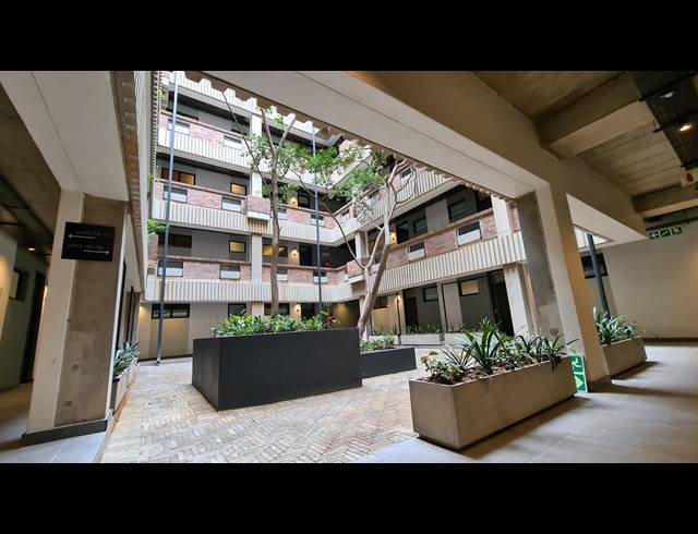 1 BEDROOM APARTMENT FOR SALE IN SANDOWN